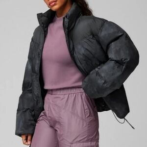 Fabletics Essentials Puffer Jacket Onyx Smudge XS